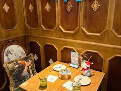 -秘密旅行Bonjour(黑金冠 江南西店)