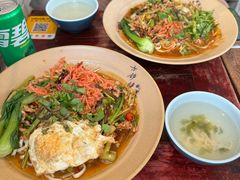 -方铲铲·成都板凳面(滨江银泰店)