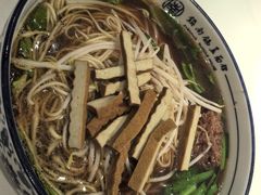 -镇南锅盖面馆(解放路店)