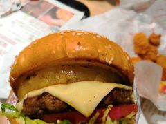 -The Habit Burger Grill 哈比特汉堡(复兴soho店)