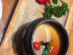 -雀舞云南菜(天津天河城购物中心店)