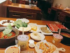 -呷哺呷哺(融创茂店)