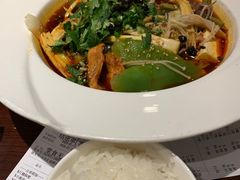 -成都你六姐·牛肉冒菜(城市集市合生汇店)