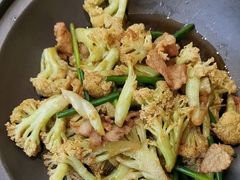 -金枝玉叶上海人家食府(三里河店)