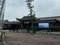-慈城服务区-停车场