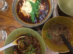 -天府小面馆(Emporium)