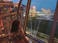 -影汇之星8字形摩天轮