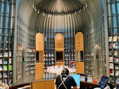 -思南书局·诗歌店