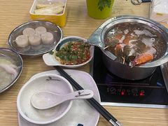 -杨老板·海鲜集市火锅·鲜切牛肉(中防万宝店)