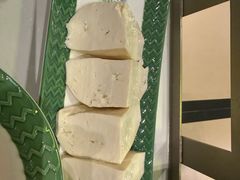 -润园四季椰子鸡火锅(卓越INTOWN店)