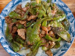 青椒炒肉盖码饭-老长沙粉面馆(陡岭路店)