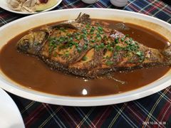 红烧鳊鱼-小龙酒家(桂平路店)