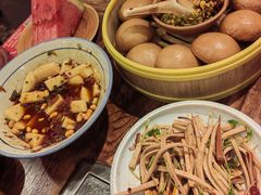 -亮欢寨酸汤鱼(沙冲路店)