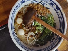 -胡大怪手工酸辣粉(安亭店)