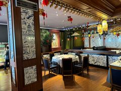 -八府香鸭·啫啫煲(华山路店)