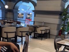 -必胜客(砂之船中东奥莱店)