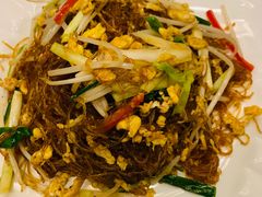 -河畔春天时尚餐厅