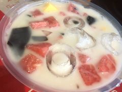 椰奶冰激凌清补凉-海大南门夜市(海富街店)