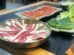 -臻牛烤肉