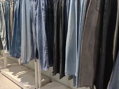 -美特斯邦威(新天地购物中心店)