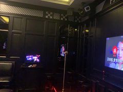 -范特西FANTASY量贩式KTV(民主广场店)