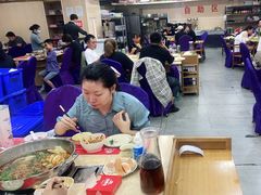 大堂-渔香岛美蛙鱼头火锅(威清路店)