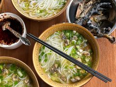 -正宗李家土鸡米线店