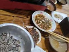 -苗侗地道红酸.酸汤鱼·酸汤牛肉