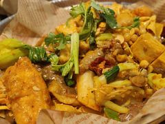 -红渡小香·牛肉麻辣香锅(车站南路店)