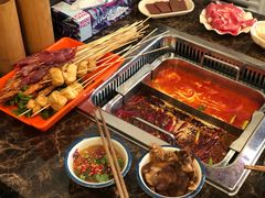 -灌县老妈砂锅串串香