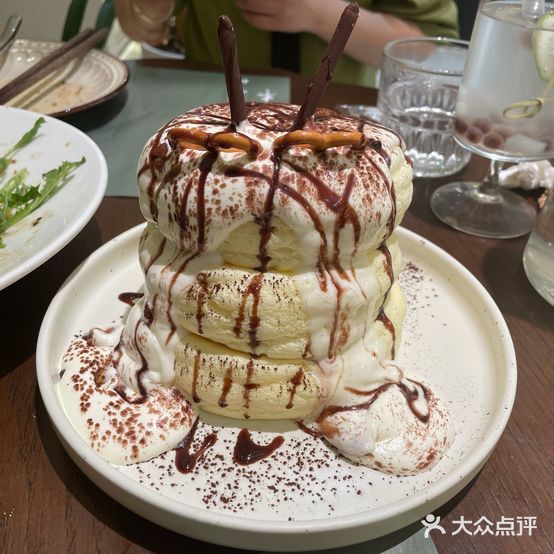 卿山晨时(兴美花园店)