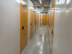 -安东易迷你自助仓储寄存仓库(顾戴路店)