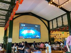 大堂-普兰达德国餐厅·德式脆皮烤猪肘·自酿啤酒(观唐店)