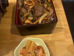 烤牛肉浇饭-桃屋日本料理(清华科技园店)