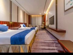 -蓝蔻酒店(深圳东站布吉万象汇店)