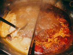 -湊湊火锅·茶憩(杭州湖滨银泰in77店)