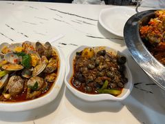 -凤凰路何眼镜香辣蟹(花果园店)
