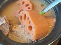 -莲餐厅·湖北菜·潜江小龙虾店(愚园路店)