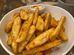 -FLOVIE FLORIST CAFE