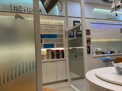 -维乐口腔(美维云门诊陆家嘴店)
