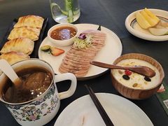 -伊带伊路新疆美食府(呼家楼店)