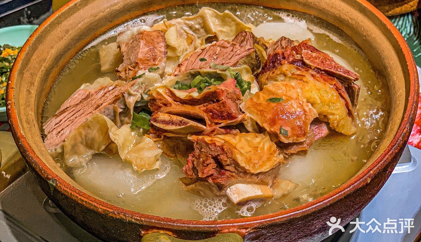 秦皇岛探店｜冬日氛围🍲超港式牛腩打边炉
