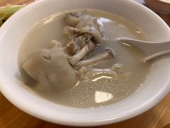 -明红蹄花(糍粑店街店)