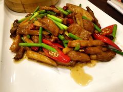 杏鲍菇炒雁柳-西安烤鸭店(369烤鸭王店)