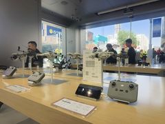 -DJI大疆(深圳华强北曼哈授权体验店)