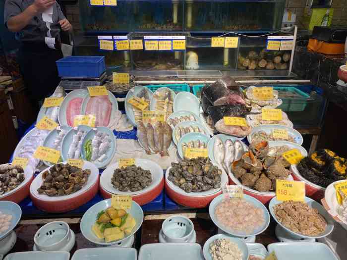 铭家小院私家菜 麦岛店-"铭家小院在青岛也算得上是能数得着的餐饮店.