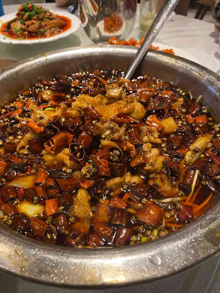 红城川菜·二十年老字号