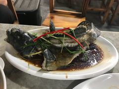 -四川小胡子海鲜(丁村万人海鲜广场店)