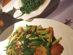 -松沪名灶·豆浆鱼头·新上海菜(飞航吾悦广场店)