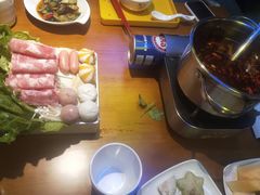 -钳小厨疯味1987肉蟹煲(美一城广场店)